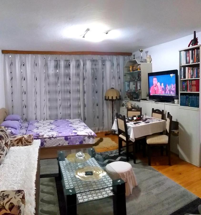 Apartmani Gs ***** Zavidovici Extérieur photo