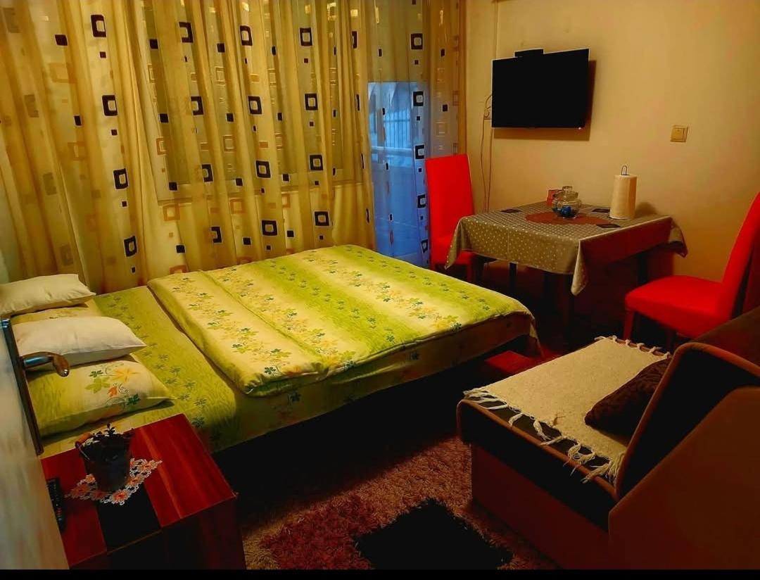 Apartmani Gs ***** Zavidovici Extérieur photo